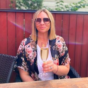 Meet your Posher, Angie